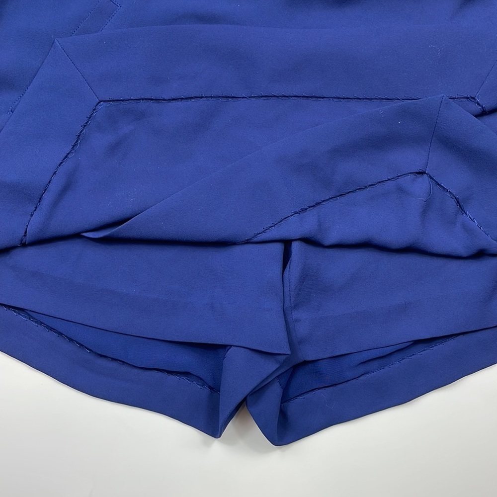 Annie Griffin > Navy Skort 6 - Picture 4 of 6